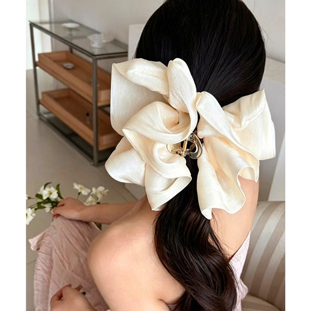 大きめヘアクリップボリュームヘアクリップ （アイボリー）