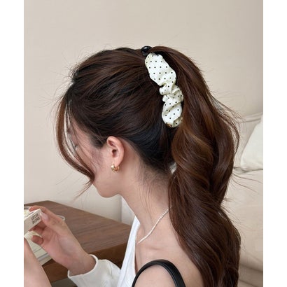 ドット柄ヘアクリップ ヘアアクセサリー （アイボリー）｜詳細画像