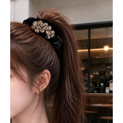 ビジュー付き上品シュシュ大人ヘアゴム （シャンパン）｜詳細画像