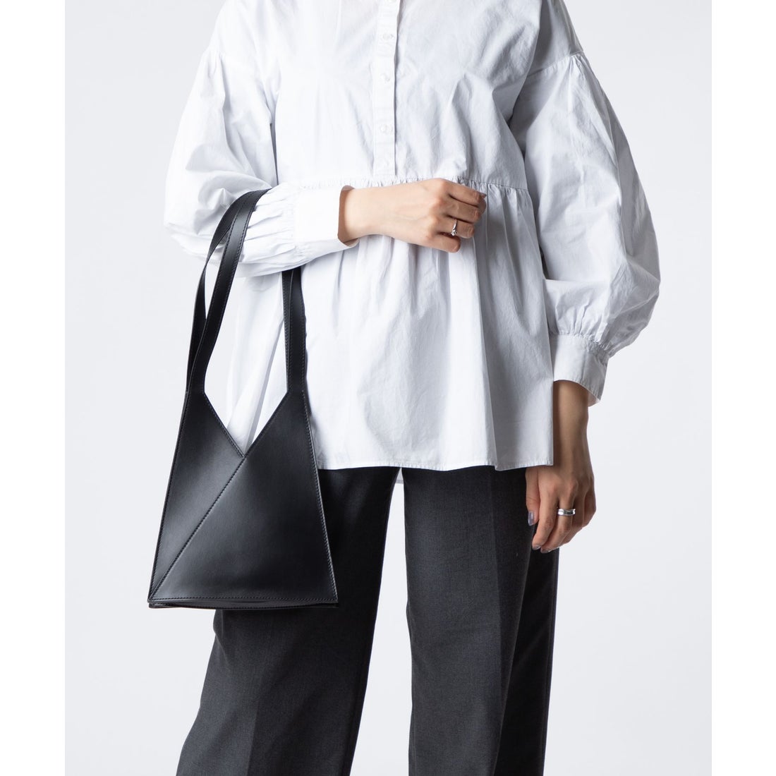 エムエムシックス メゾン マルジェラ MM6 Maison Margiela SB6WD0012 
