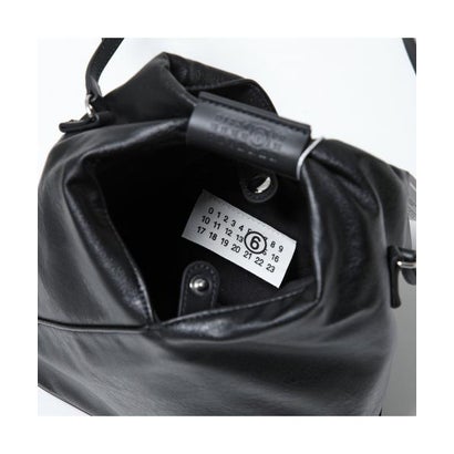 MM6 ショルダーバッグ Japanese ジャパニーズ SB6WD0026 P8396 （T9011/ライトグレージュ）｜詳細画像