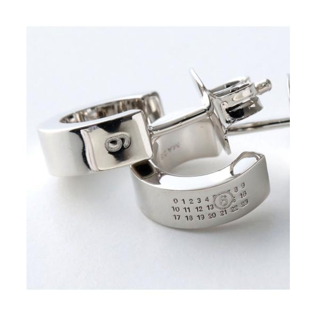 エムエムシックス メゾン マルジェラ MM6 Maison Margiela MM6 ピアス 
