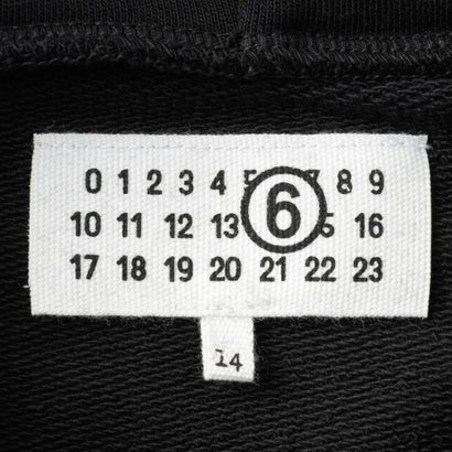 パーカー キッズ NUMBER LOGO PRINT FULL-ZIP HOODIE M61115 MM02X （ブラック(M6900)）｜詳細画像