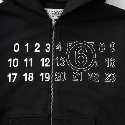 パーカー キッズ NUMBER LOGO PRINT FULL-ZIP HOODIE M61115 MM02X （ブラック(M6900)）｜詳細画像