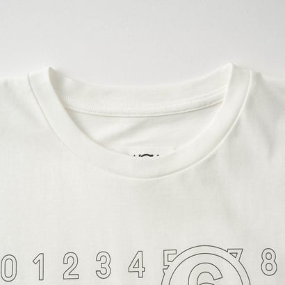 エムエムシックス メゾン マルジェラ MM6 Maison Margiela Tシャツ キッズ T-SHIRT WITH LOGO M61117 MM02Y （ナチュラルホワイト(M6102)）｜詳細画像