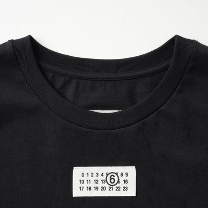 エムエムシックス メゾン マルジェラ MM6 Maison Margiela Tシャツ キッズ CREW-NECK T-SHIRT WITH LOGO M61163 MM04I （ブラック(M6900)）｜詳細画像