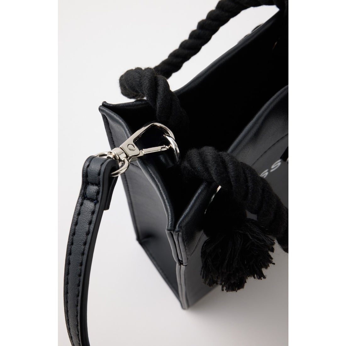MOUSSY SOUVENIR FAKE LEATHER ミニバッグ BLK -ファッション通販 