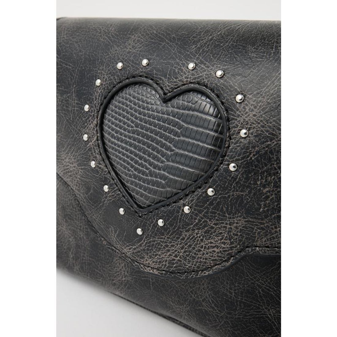 マウジー MOUSSY HEART FLAP ミニバッグ （BLK） - ファッション通販 d 
