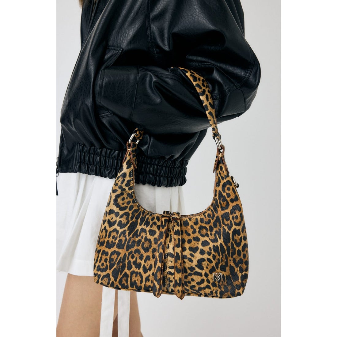 マウジー MOUSSY MINI HOBO ハンドルバッグ （柄BRN5） - ファッション 