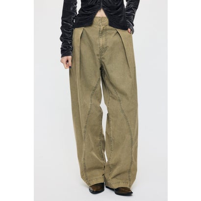 CURVE LINE TUCK パンツ KHA｜詳細画像