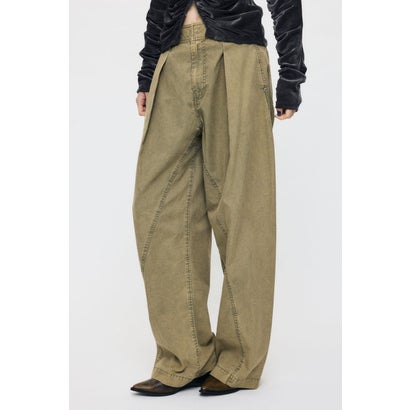 CURVE LINE TUCK パンツ KHA｜詳細画像