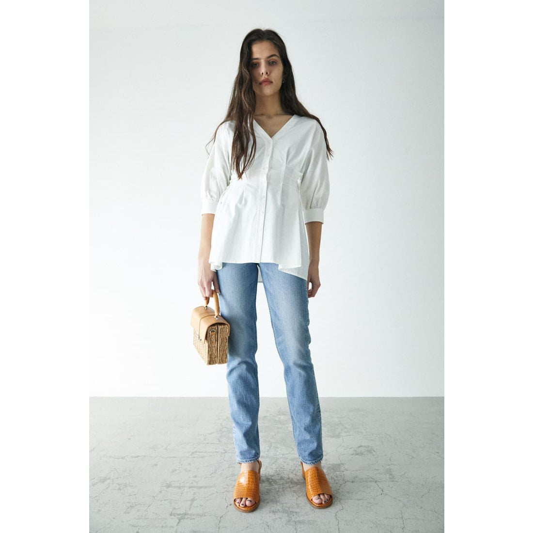 MOUSSY マウジー moussy WAIST FIT SUCKER SHIRT （ホワイト 