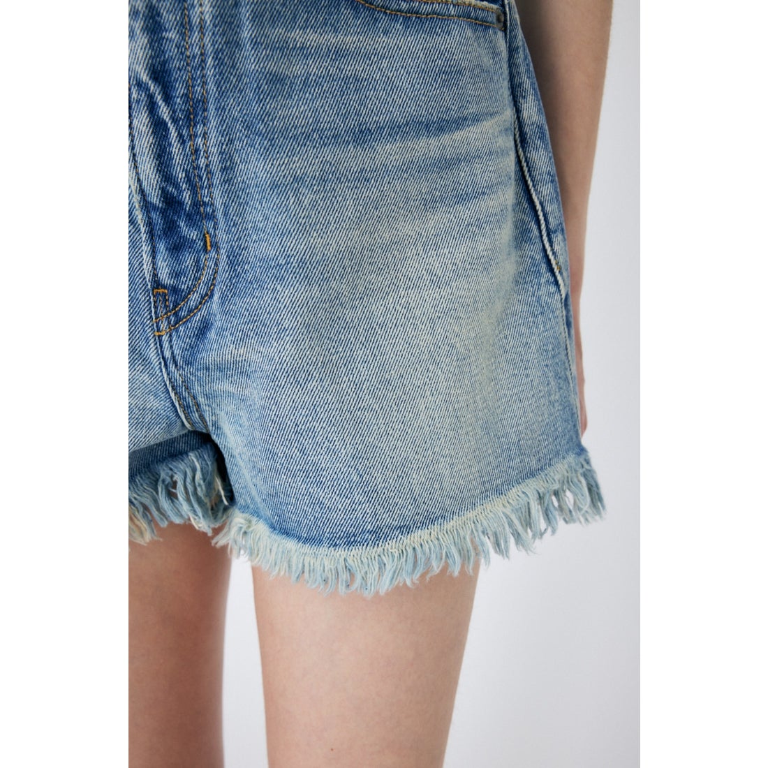 MOUSSY HW CUT OFF ショートパンツ BLU -ファッション通販 FASHION WALKER