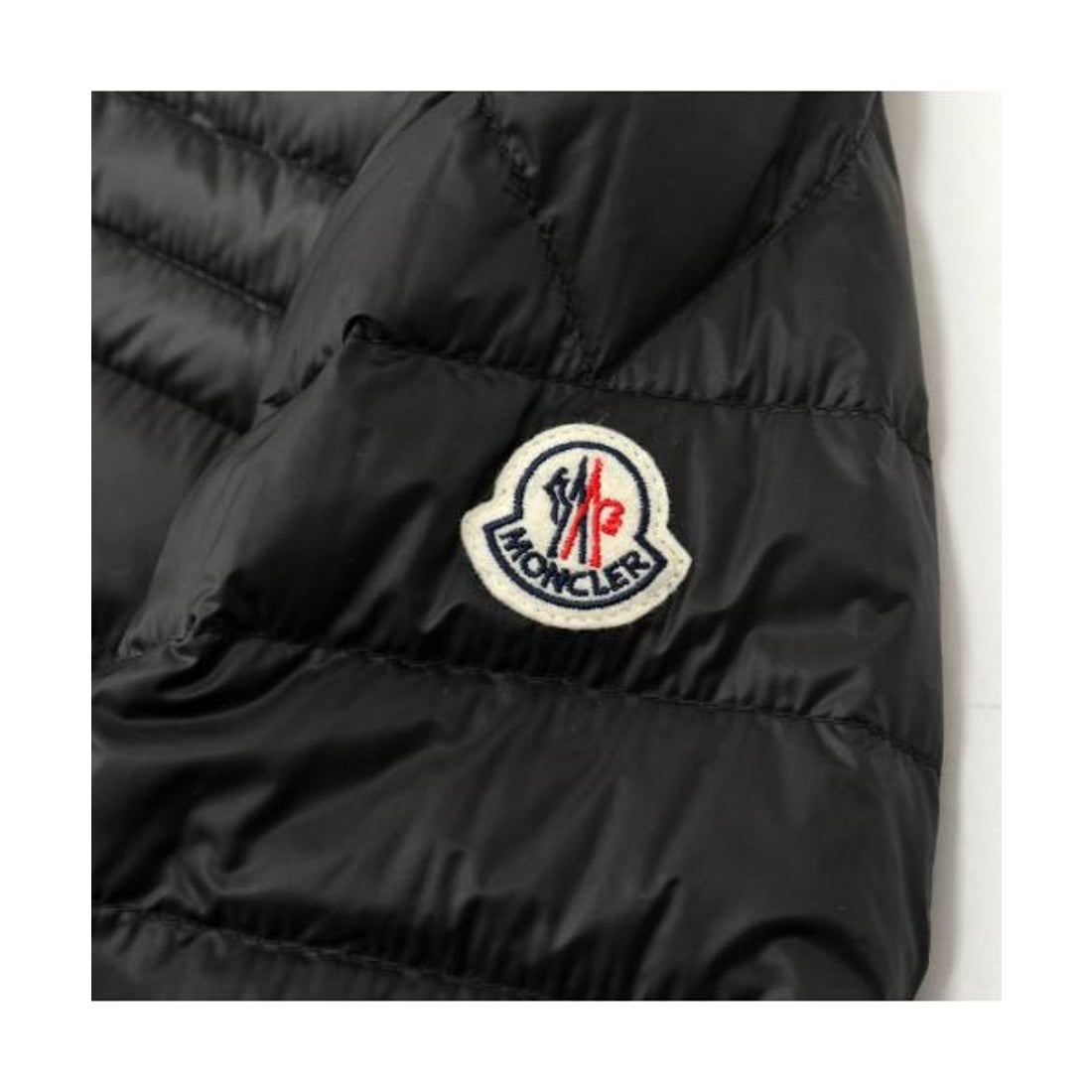 モンクレール MONCLER MONCLER ダウンジャケット 1A10000 C0451 999 