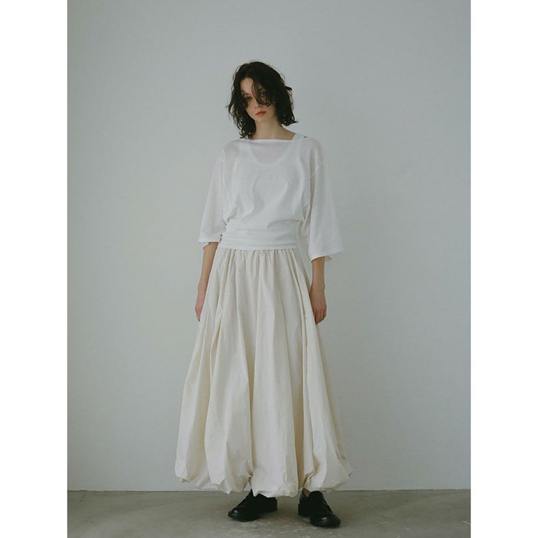 エトレトウキョウ ETRE' TOKYO BOXスリーブカットトップス （WHITE
