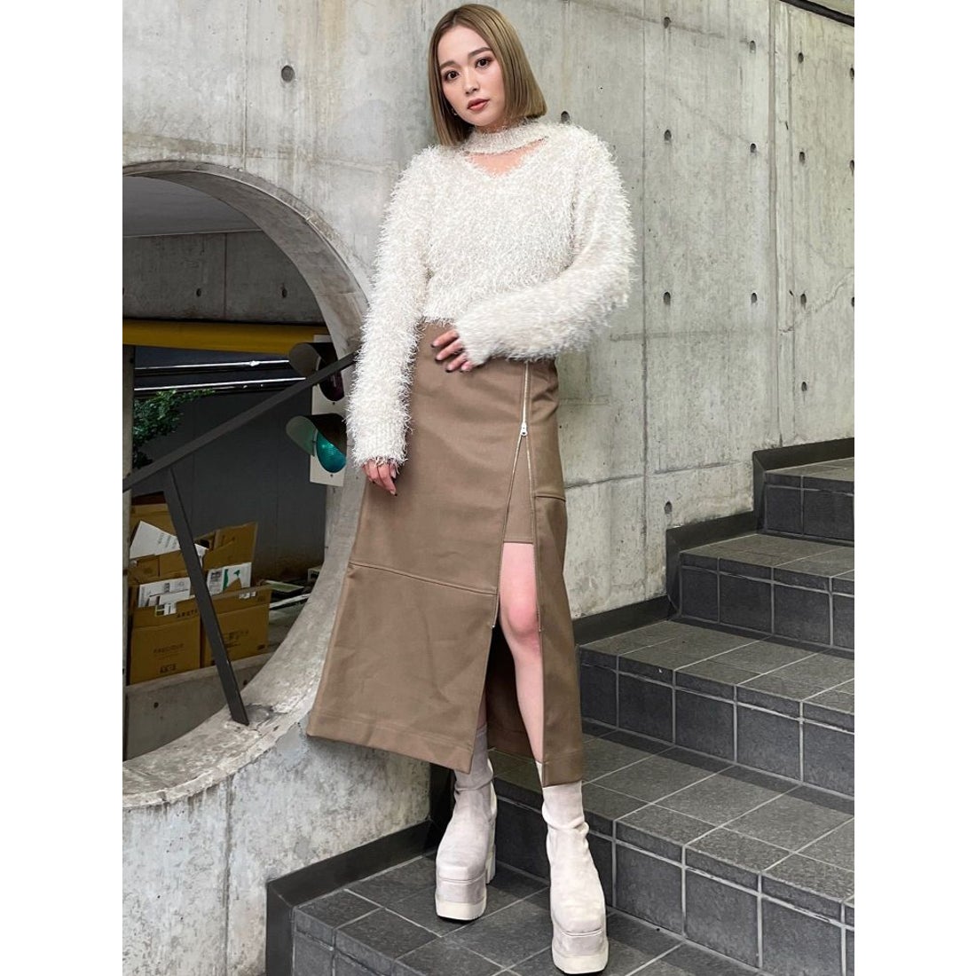 ムルーア MURUA プラットフォームスエードブーツ アイボリー -ファッション通販