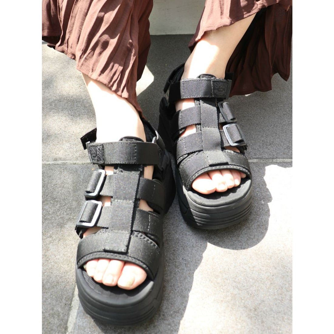 MURUA 【MURUA×SHAKA】チャンキーソールサンダル（ブラック） -靴 
