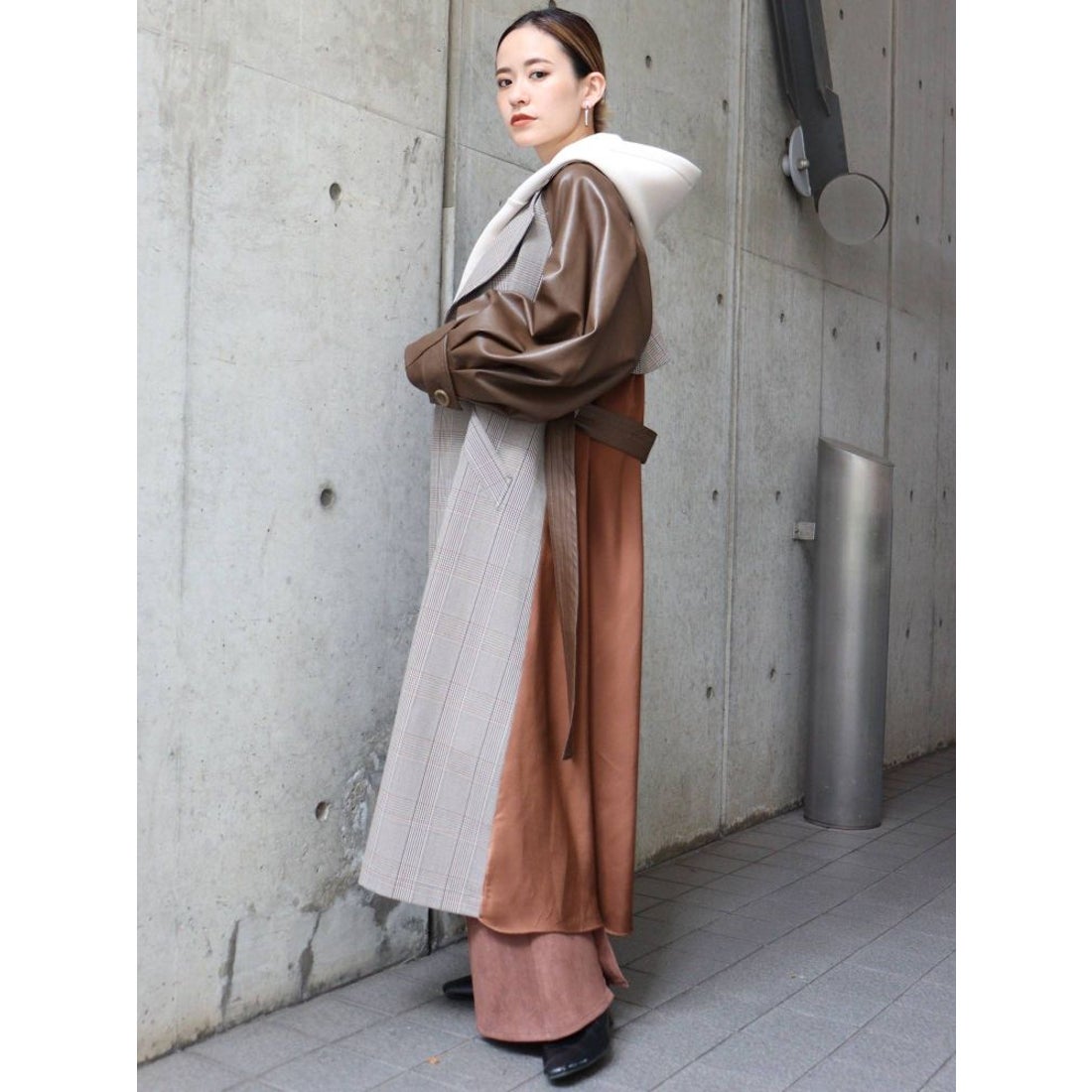 MURUA ボンディングショートパーカー（モカ） -靴＆ファッション通販 