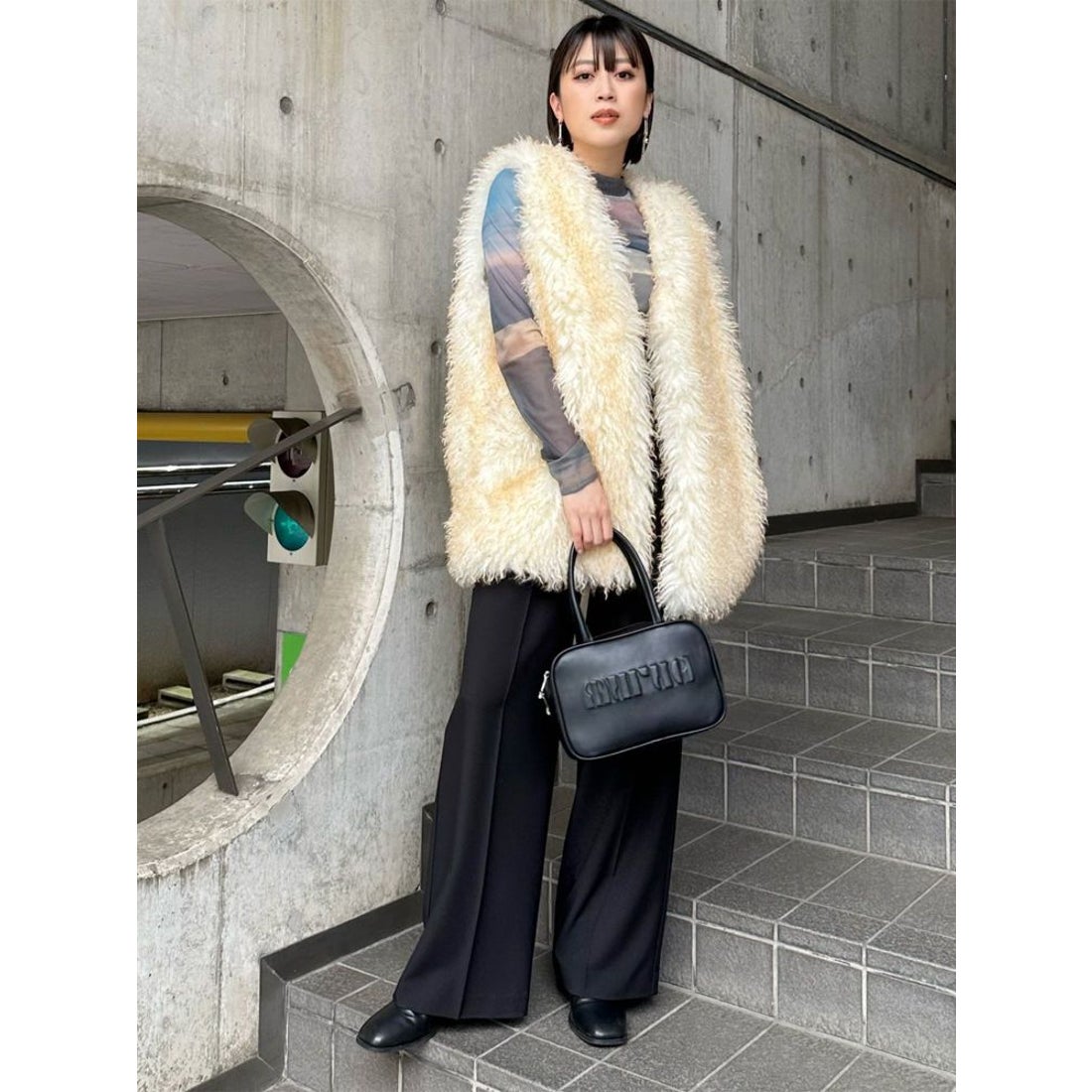 ムルーア MURUA フェイクレザーボストンバッグ （ブラック 
