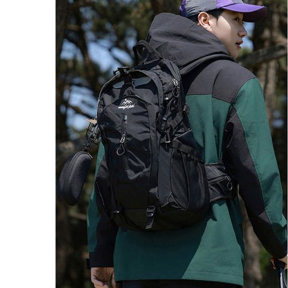 登山バッグ 大容量 バックパック （ライトグレー）｜詳細画像