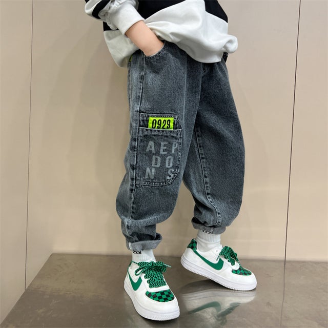 キッズデニムパンツ 長ズボン （D）