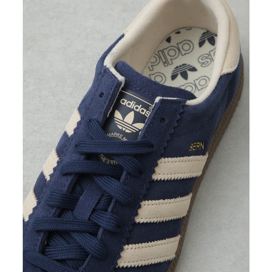 adidas BERNスニーカー ネイビー アディダス ベルン ⁄ Bern - ブルー 