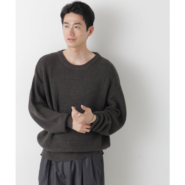 ワイドフィット畔編クルーネックニット ◇ （チャコール3）