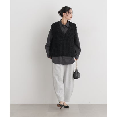 モールヤーンVネックニットベスト （ベージュ）｜詳細画像