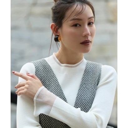 ナチュラルビューティーベーシック NATURAL BEAUTY BASIC 【AneCan 12月号掲載】イタリーウールベーシック Vネックニット （クロ）｜詳細画像