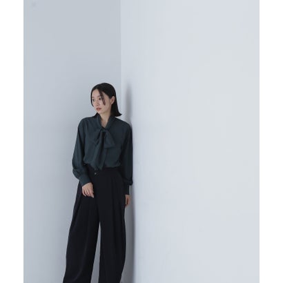 ナチュラルビューティーベーシック NATURAL BEAUTY BASIC アシメウエストタックパンツ （ベージュ）｜詳細画像