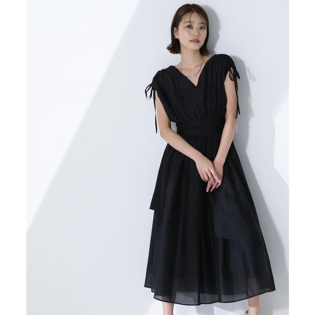 ナチュラルビューティーベーシック NATURAL BEAUTY BASIC Vネック