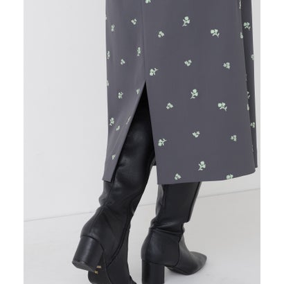 ナチュラルビューティーベーシック NATURAL BEAUTY BASIC 刺繍ナロースカート （チャコール2）｜詳細画像