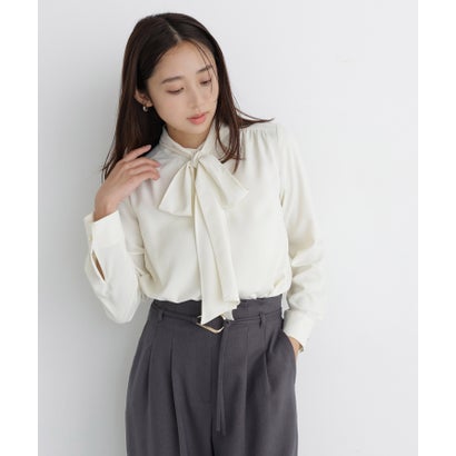 ナチュラルビューティーベーシック NATURAL BEAUTY BASIC 2WAYリボンボウタイブラウス （ブルー）｜詳細画像
