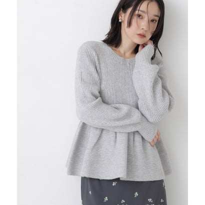ナチュラルビューティーベーシック NATURAL BEAUTY BASIC フォルムペプラムニット （ライトグレー系2）｜詳細画像