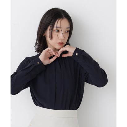ナチュラルビューティーベーシック NATURAL BEAUTY BASIC フロントタックブラウス （ライトグリーン）｜詳細画像