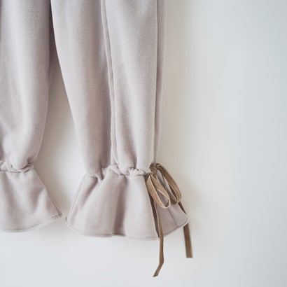 リーボック クロップドフリースパンツ ウィズリボンヘム（Reebok Cropped Fleece Pants With Ribbon Hem） （GRAY）｜詳細画像