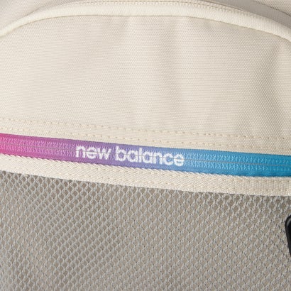 ニューバランス New Balance デイパック グラデーションファスナーモデル （シロ）｜詳細画像