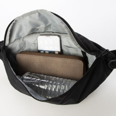 ニューバランス New Balance Body Bag 抗菌ポケット装備モデル （クロ/パープル）｜詳細画像