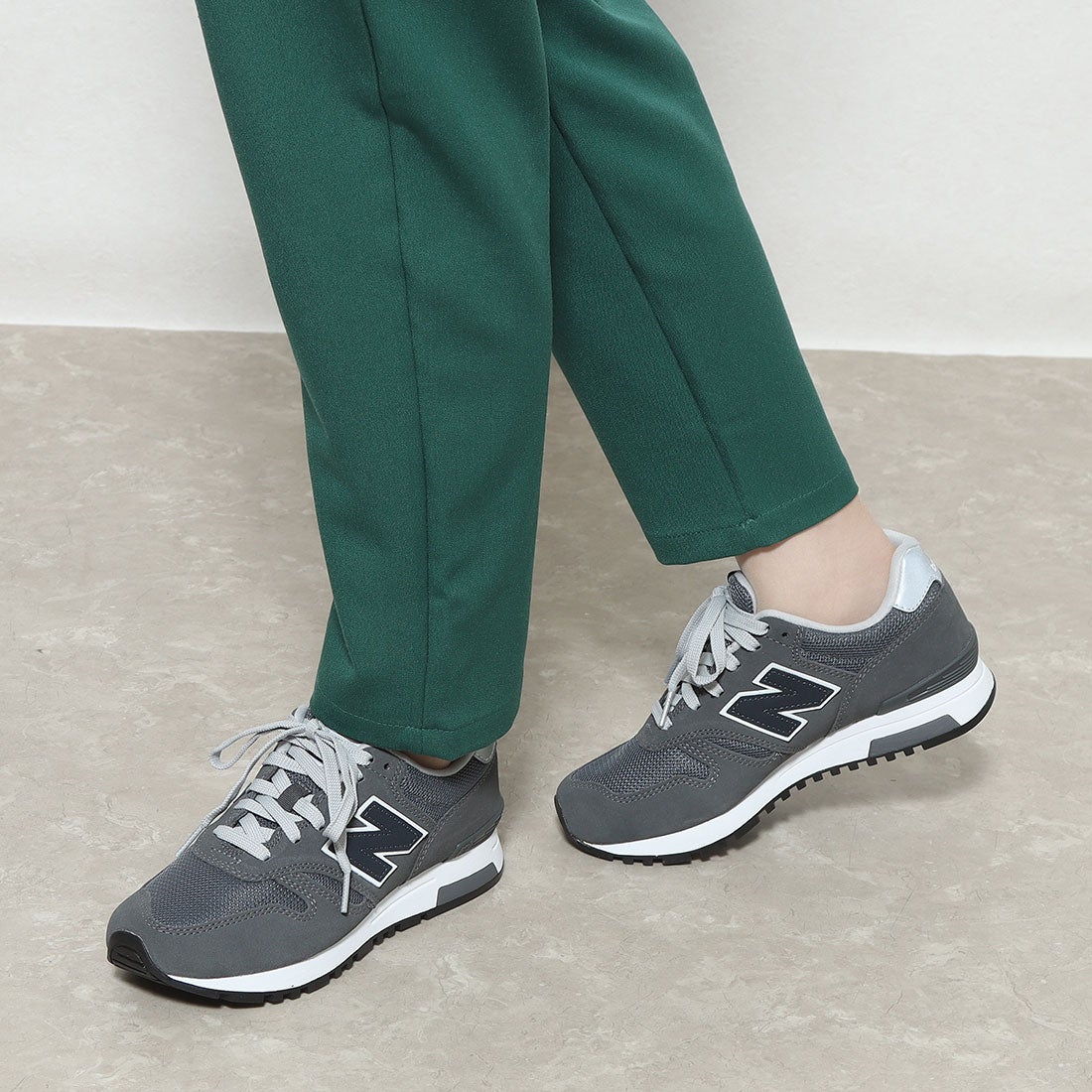 ニューバランス New Balance レディース スニーカー ML565 (グレー 