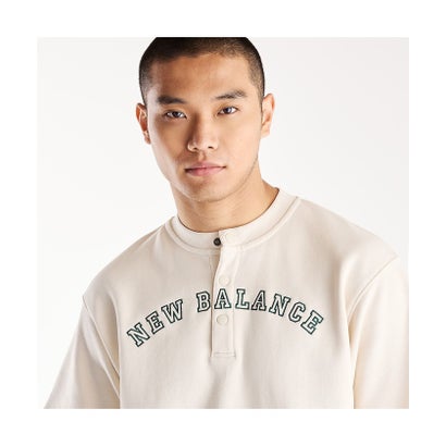 ニューバランス/メンズ/大谷翔平シグネチャーヘンリーネックショートスリーブTシャツ （BEIGE）｜詳細画像