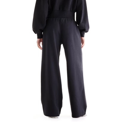 ニューバランス New Balance Klutch X NBコットンフリースパンツ（Klutch X NB Cotton Fleece Pant） （CAVIAR）｜詳細画像