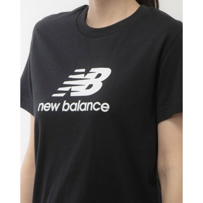 ニューバランス New Balance レディース Tシャツ ロゴT Sport Essentials Stacked Logo ショートスリーブTシャツ WT41502 （ブラック）｜詳細画像