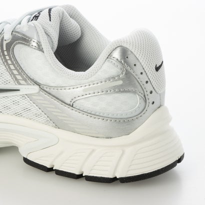 ナイキ NIKE ウィメンズV5 RNR PRM （OFF WHITE/OFF NOIR-MTLC PLATINUM）｜詳細画像