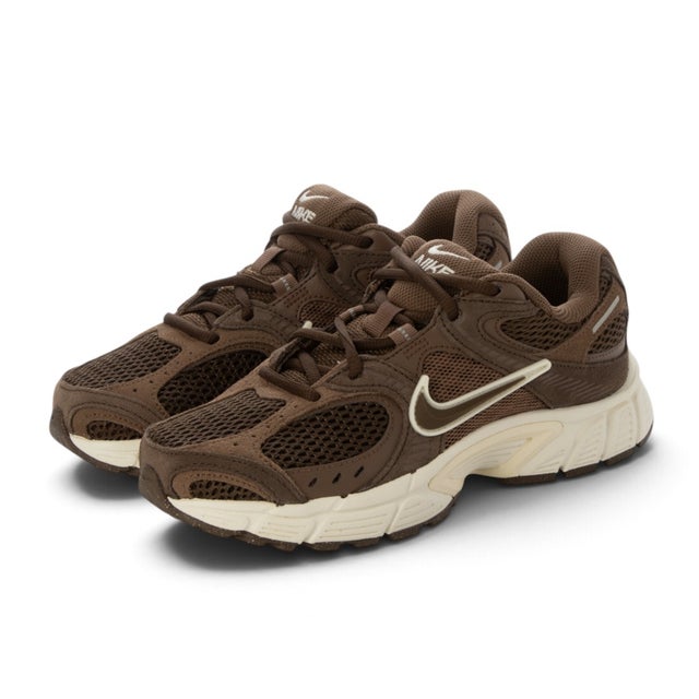 レディース スニーカー Nike V5 RNR スエード IX0197 （ブラウン）