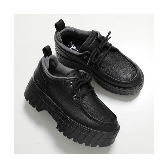 スニーカー AIR JORDAN 1 BROOKLYN LOW IQ4927 （001/BLACK/METALLIC-SILVER）