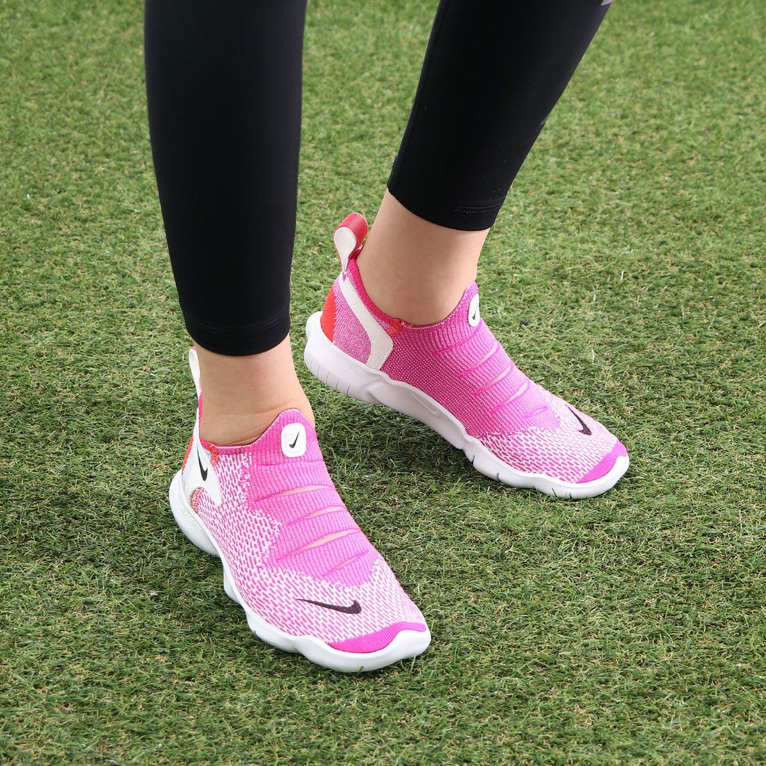 ナイキ Nike レディース 陸上 ランニング ランニングシューズ ナイキ ウィメンズ フリー ラン フライニット 3 0 Cj 靴 ファッション通販 ロコンド 自宅で試着 気軽に返品