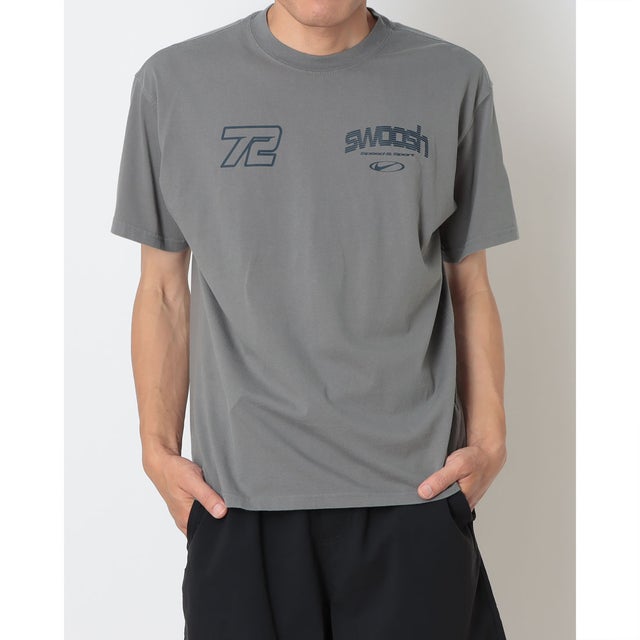 メンズ 半袖Tシャツ NSW LSE SPEED AND SPO S/S Tシャツ IM3778084 （SMOKE GREY）