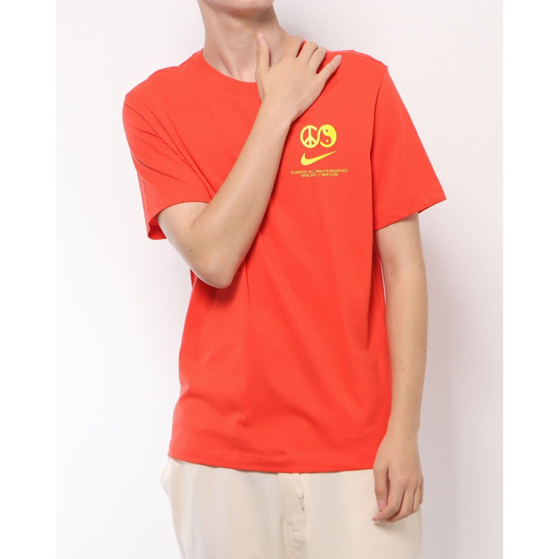 Nike(ナイキ） NIKE レッド 半袖Tシャツ NIKE ナイキ レッド サークル 