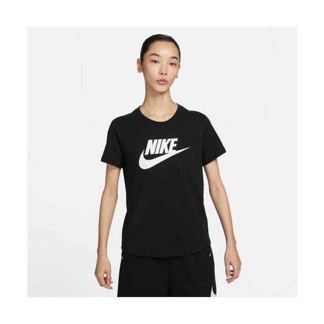 ウィメンズ NSW エッセンシャル ICN FTRA S/S Tシャツ （ブラック）