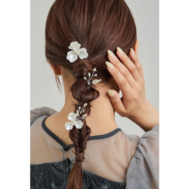 パールペタルヘアピン3本セット Uピン ヘアアクセサリー ゴールド シルバー 結婚式 二次会 成人式 同窓会 お呼ばれ オケージョン ウェディング 浴衣 着物 髪飾り （シルバー）